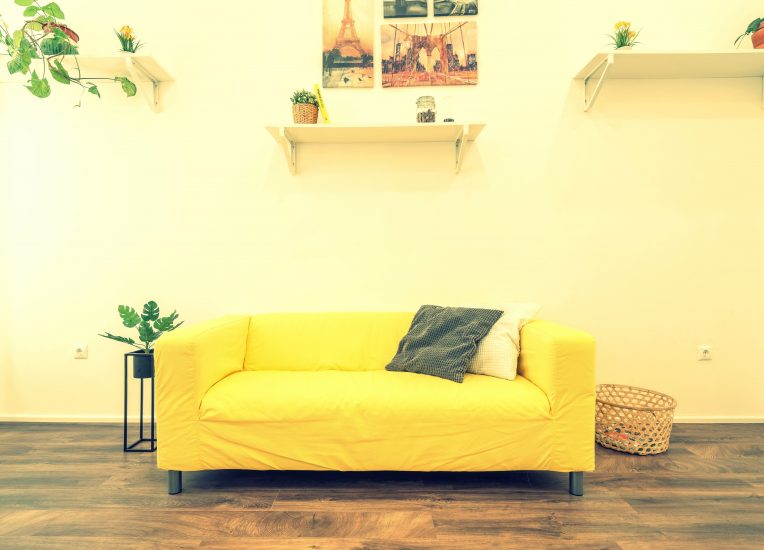 Couchsurfing IS NOT LONGER FREE. And here’s why.